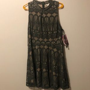 Green lace high neck dress
